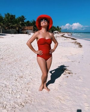 Jane Seymour 4718757.jpg