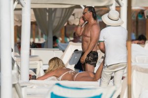 Valeria Marini Sexy - TheFappeningBlog.com 2.jpg