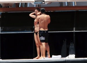 Gwyneth Paltrow Sexy - TheFappeningBlog.com 14.jpg