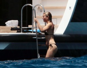 Gwyneth Paltrow Sexy - TheFappeningBlog.com 27.jpg