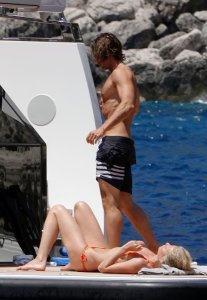 Gwyneth Paltrow - TheFappeningBlog.com 53.jpg