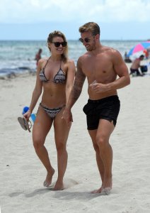 Danielle Armstrong Sexy - TheFappeningBlog.com 28.jpg