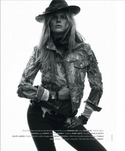 Anne Vyalitsyna Nude & Sexy - TheFappeningBlog.com 90.JPG