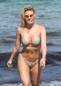 Danielle Armstrong Sexy - TheFappeningBlog.com 33.jpg
