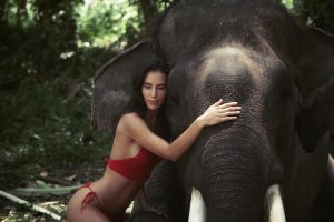 Elisa Meliani Nude & Sexy - TheFappeningBlog.com 57.jpg