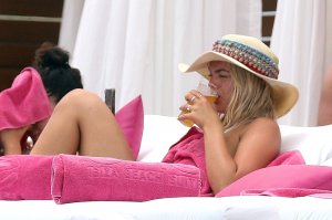 Louisa Johnson Sexy - TheFappeningBlog.com 10.jpg