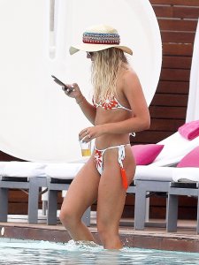 Louisa Johnson Sexy - TheFappeningBlog.com 32.jpg