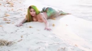 Nicki Minaj Topless - TheFappeningBlog.com 8.jpg