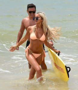 Isabelle Warburton Sexy - TheFappeningBlog.com 1.jpg