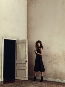 Catherine-McNeil-Sexy-6.jpg Catherine-McNeil-Sexy-6.jpg