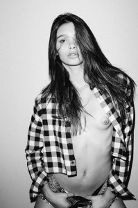Claudia-Guarnieri-Topless-9.jpg