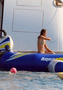 Jennifer Flavin, Sophia & Sistine Stallone Sexy - TheFappeningBlog.com 39.jpg