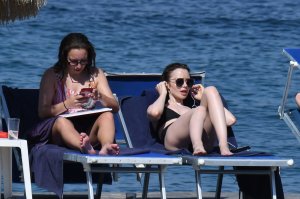 Lily Collins Sexy New - TheFappeningBlog.com 23.jpg