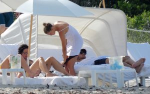 Francesca Aiello Nude Sexy - TheFappeningBlog.com 13.jpg