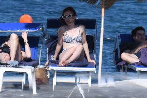 Lily Collins Sexy - TheFappeningBlog.com 5.jpg