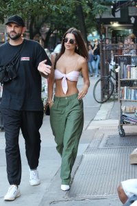 Emily Ratajkowski Sexy - TheFappeningBlog.com 14.jpg