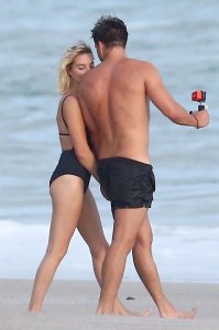 Margot Robbie Sexy - TheFappeningBlog.com 4.jpg