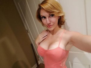 Jacqueline Goehner Nude & Sexy - TheFappeningBlog.com 29.jpg