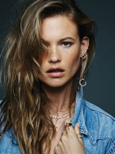 Behati-Prinsloo-Sexy-Topless-4.jpg
