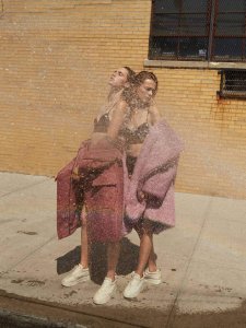 Georgia Hilmer-Emma-Oak-Sexy-Topless-3.jpg