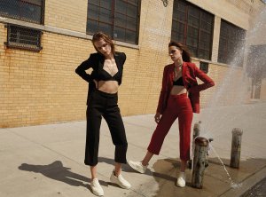 Georgia Hilmer-Emma-Oak-Sexy-Topless-8.jpg