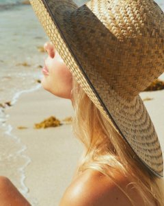 Danielle Knudson Naked - TheFappeningBlog.com 28.jpg