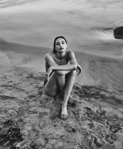 Alexandra Agoston Nude - TheFappeningBlog.com 1.jpg