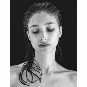 Alexandra Agoston Nude - TheFappeningBlog.com 3.jpg