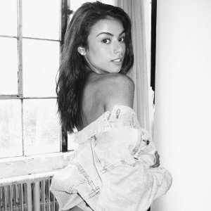 Loren Izabel Nude & Sexy - TheFappeningBlog.com 12.jpg