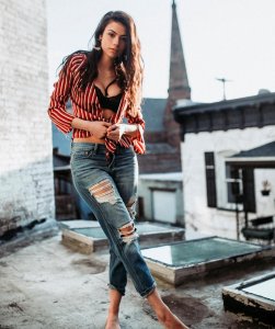 Loren Izabel Nude & Sexy - TheFappeningBlog.com 15.jpg