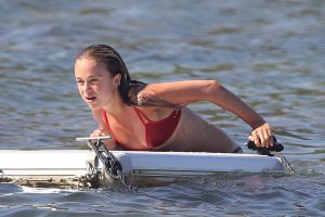 Amelia Windsor Sexy - TheFappeningBlog.com 24.jpg