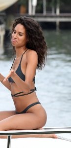 Cindy Bruna Sexy - TheFappeningBlog.com 53.jpg