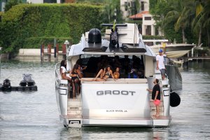 Cindy Bruna Sexy - TheFappeningBlog.com 8.jpg