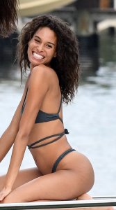 Cindy Bruna Sexy - TheFappeningBlog.com 57.jpg