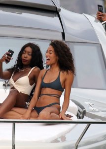 Cindy Bruna Sexy - TheFappeningBlog.com 86.jpg