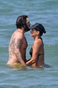 Fernanda Lessa Sexy - TheFappeningBlog.com 1.jpg