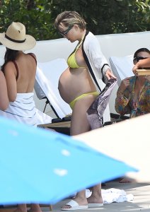 Kate Hudson Sexy - TheFappeningBlog.com 8.jpg