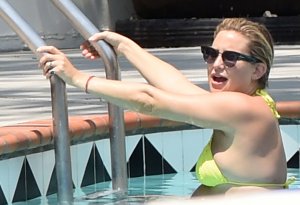 Kate Hudson Sexy - TheFappeningBlog.com 31.jpg
