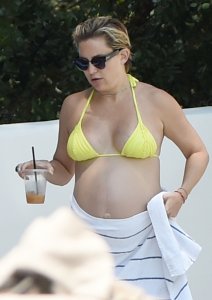 Kate Hudson Sexy - TheFappeningBlog.com 52.jpg