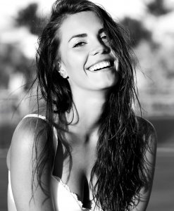 Sabrina Janssen Nude & Sexy - TheFappeningBlog.com 11.jpg