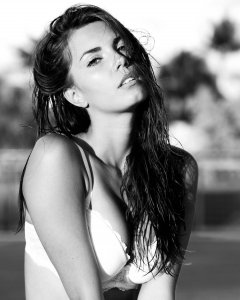 Sabrina Janssen Nude & Sexy - TheFappeningBlog.com 21.jpg