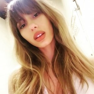 Laura Cartier Nude & Sexy - TheFappeningBlog.com 39.jpg