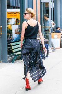 Amber Heard Braless - TheFappeningBlog.com 23.jpg