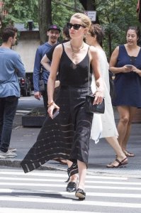 Amber Heard Braless - TheFappeningBlog.com 35.jpg