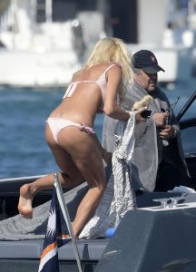 Victoria Silvstedt Sexy - TheFappeningBlog.com 2.jpg