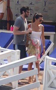 Danielle Bux Sexy - TheFappeningBlog.com 4.jpg