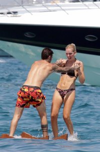 Chiara Ferragni Sexy - TheFappeningBlog.com 24.jpg