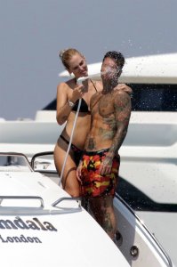 Chiara Ferragni Sexy - TheFappeningBlog.com 34.jpg