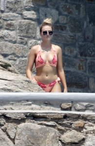 Perrie Edwards Sexy - TheFappeningBlog.com 1.jpg