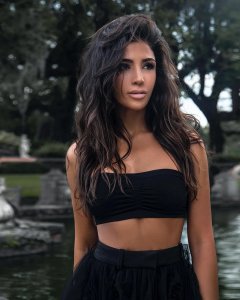 Santa Dimopulos Nude & Sexy - TheFappeningBlog.com 74.jpg